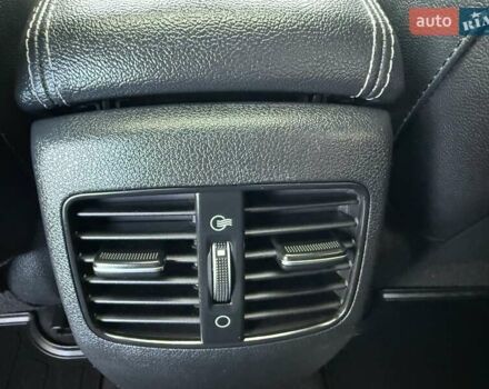 Белый Киа Niro, объемом двигателя 0 л и пробегом 94 тыс. км за 21900 $, фото 113 на Automoto.ua