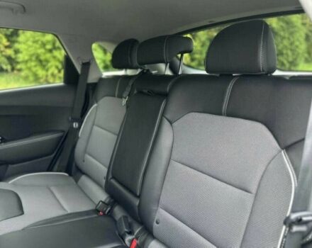 Белый Киа Niro, объемом двигателя 0 л и пробегом 13 тыс. км за 12000 $, фото 9 на Automoto.ua