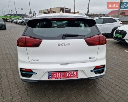 Білий Кіа Niro, об'ємом двигуна 0 л та пробігом 107 тис. км за 20600 $, фото 13 на Automoto.ua