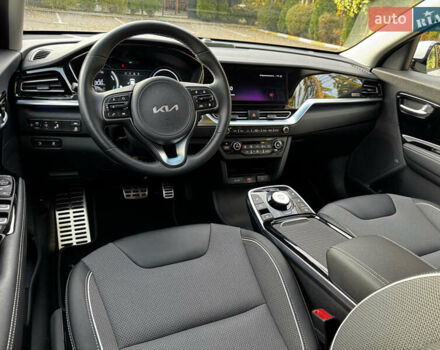 Белый Киа Niro, объемом двигателя 0 л и пробегом 57 тыс. км за 23868 $, фото 57 на Automoto.ua