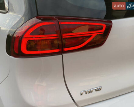 Белый Киа Niro, объемом двигателя 0 л и пробегом 21 тыс. км за 21999 $, фото 15 на Automoto.ua