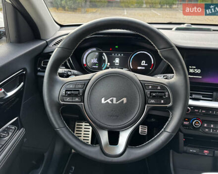Белый Киа Niro, объемом двигателя 0 л и пробегом 57 тыс. км за 23868 $, фото 60 на Automoto.ua