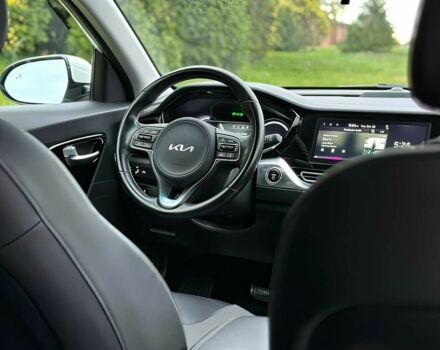 Белый Киа Niro, объемом двигателя 0 л и пробегом 10 тыс. км за 12500 $, фото 9 на Automoto.ua