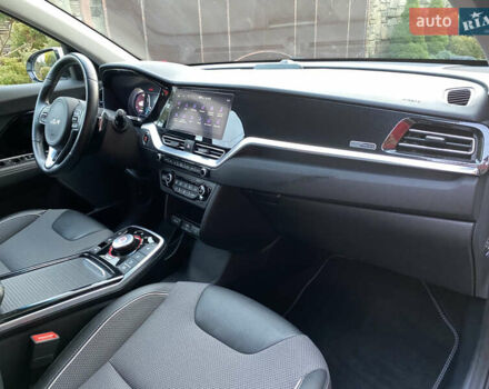 Белый Киа Niro, объемом двигателя 0 л и пробегом 21 тыс. км за 21999 $, фото 48 на Automoto.ua