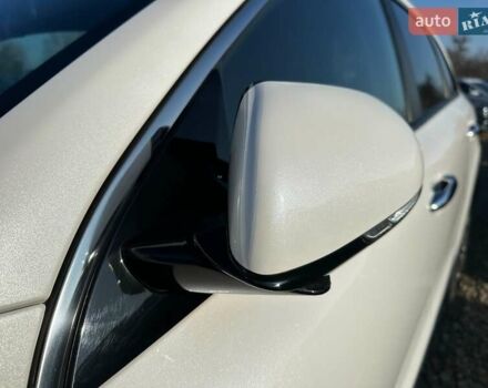 Білий Кіа Niro, об'ємом двигуна 0 л та пробігом 59 тис. км за 24900 $, фото 15 на Automoto.ua