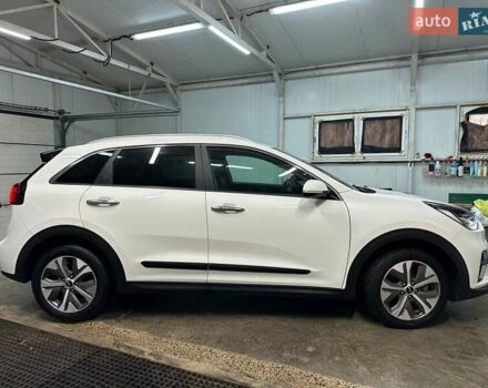 Белый Киа Niro, объемом двигателя 0 л и пробегом 47 тыс. км за 24900 $, фото 30 на Automoto.ua