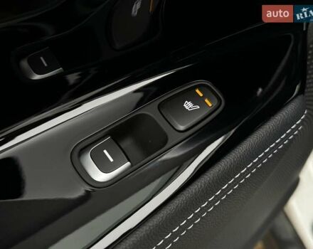 Белый Киа Niro, объемом двигателя 0 л и пробегом 47 тыс. км за 24900 $, фото 19 на Automoto.ua