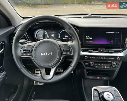 Белый Киа Niro, объемом двигателя 0 л и пробегом 57 тыс. км за 23868 $, фото 59 на Automoto.ua