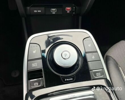 Кіа Niro 2022 у Кропивницькому (Кіровограді) на Automoto.ua Білий Кіа Niro, об'ємом двигуна 0 л та пробігом 68 тис. км за 20600 $, фото 8 на Automoto.ua