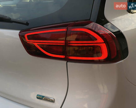 Белый Киа Niro, объемом двигателя 0 л и пробегом 21 тыс. км за 21999 $, фото 11 на Automoto.ua