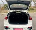 Кіа Niro 2022 у Кропивницькому (Кіровограді) на Automoto.ua Білий Кіа Niro, об'ємом двигуна 0 л та пробігом 68 тис. км за 20600 $, фото 4 на Automoto.ua