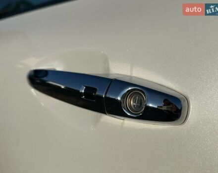 Білий Кіа Niro, об'ємом двигуна 0 л та пробігом 59 тис. км за 24900 $, фото 30 на Automoto.ua