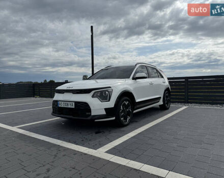 Белый Киа Niro, объемом двигателя 0 л и пробегом 56 тыс. км за 24999 $, фото 32 на Automoto.ua