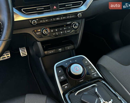 Білий Кіа Niro, об'ємом двигуна 0 л та пробігом 44 тис. км за 23900 $, фото 1 на Automoto.ua