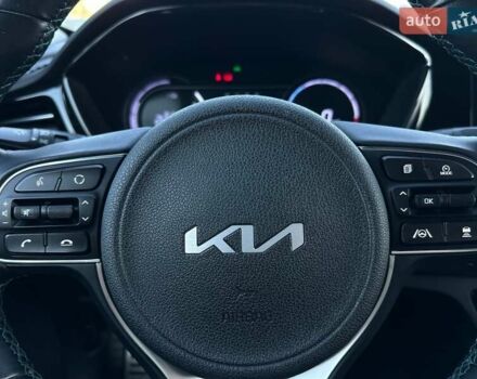Білий Кіа Niro, об'ємом двигуна 0 л та пробігом 59 тис. км за 24900 $, фото 43 на Automoto.ua