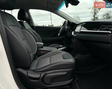 Белый Киа Niro, объемом двигателя 0 л и пробегом 31 тыс. км за 24900 $, фото 78 на Automoto.ua