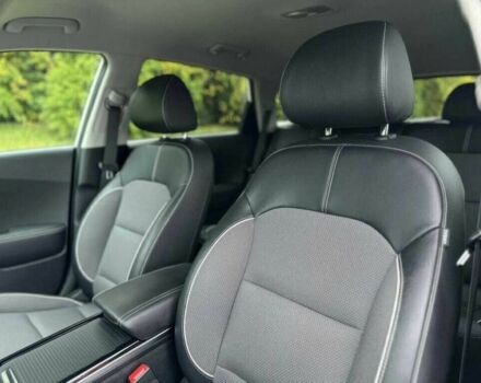 Белый Киа Niro, объемом двигателя 0 л и пробегом 28 тыс. км за 7800 $, фото 8 на Automoto.ua