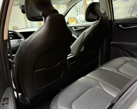 Белый Киа Niro, объемом двигателя 0 л и пробегом 26 тыс. км за 26500 $, фото 26 на Automoto.ua