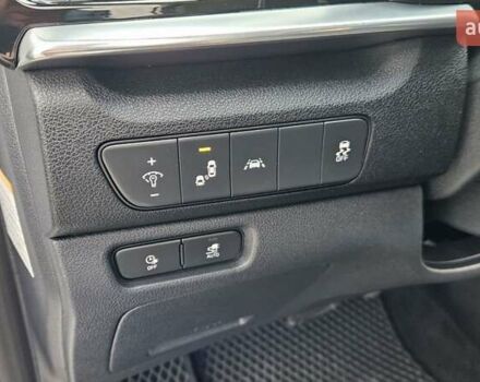 Белый Киа Niro, объемом двигателя 0 л и пробегом 131 тыс. км за 19999 $, фото 24 на Automoto.ua