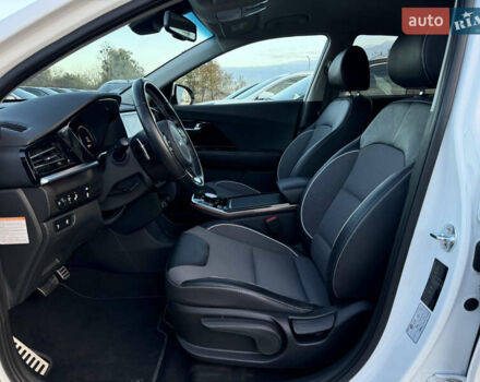 Белый Киа Niro, объемом двигателя 0 л и пробегом 44 тыс. км за 24900 $, фото 36 на Automoto.ua