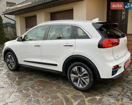 Белый Киа Niro, объемом двигателя 0 л и пробегом 21 тыс. км за 21999 $, фото 16 на Automoto.ua