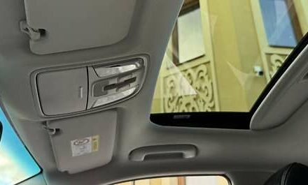 Белый Киа Niro, объемом двигателя 0 л и пробегом 94 тыс. км за 21900 $, фото 55 на Automoto.ua