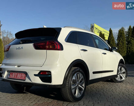 Белый Киа Niro, объемом двигателя 0 л и пробегом 115 тыс. км за 18900 $, фото 17 на Automoto.ua