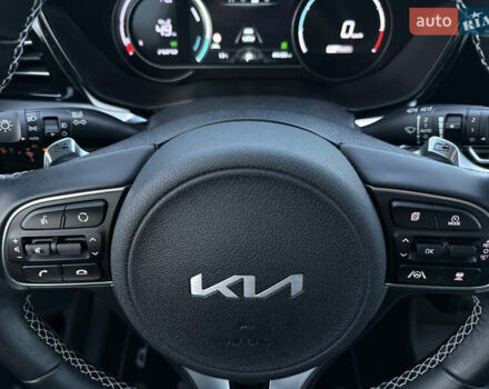 Білий Кіа Niro, об'ємом двигуна 0 л та пробігом 44 тис. км за 24500 $, фото 44 на Automoto.ua
