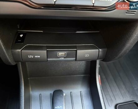 Белый Киа Niro, объемом двигателя 0 л и пробегом 94 тыс. км за 21900 $, фото 94 на Automoto.ua