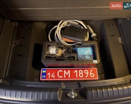 Білий Кіа Niro, об'ємом двигуна 0 л та пробігом 90 тис. км за 25300 $, фото 43 на Automoto.ua