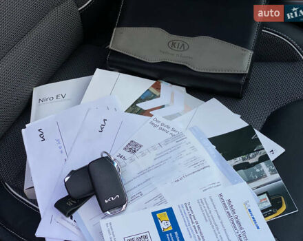 Белый Киа Niro, объемом двигателя 0 л и пробегом 21 тыс. км за 21999 $, фото 68 на Automoto.ua