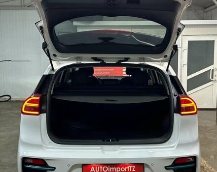 Белый Киа Niro, объемом двигателя 0 л и пробегом 47 тыс. км за 24900 $, фото 92 на Automoto.ua