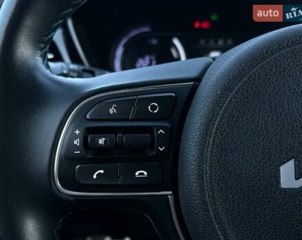 Білий Кіа Niro, об'ємом двигуна 0 л та пробігом 59 тис. км за 24900 $, фото 44 на Automoto.ua