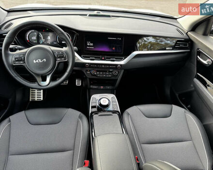 Белый Киа Niro, объемом двигателя 0 л и пробегом 44 тыс. км за 24600 $, фото 47 на Automoto.ua