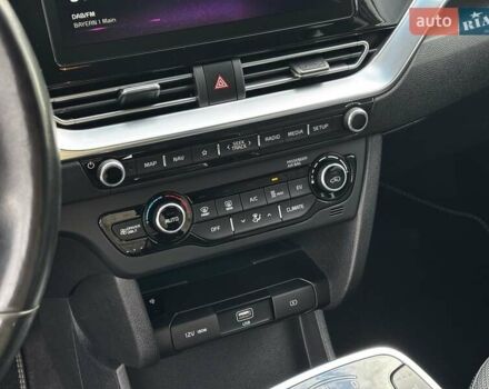 Белый Киа Niro, объемом двигателя 0 л и пробегом 58 тыс. км за 24300 $, фото 18 на Automoto.ua