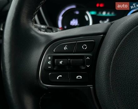 Белый Киа Niro, объемом двигателя 0 л и пробегом 52 тыс. км за 24300 $, фото 5 на Automoto.ua