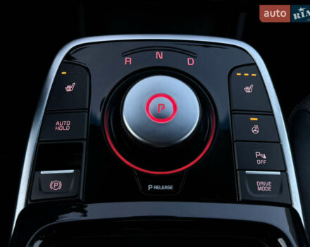 Белый Киа Niro, объемом двигателя 0 л и пробегом 53 тыс. км за 24400 $, фото 60 на Automoto.ua