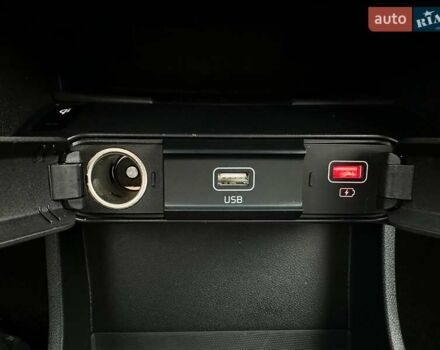 Белый Киа Niro, объемом двигателя 0 л и пробегом 47 тыс. км за 24900 $, фото 74 на Automoto.ua