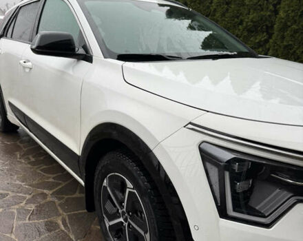 Білий Кіа Niro, об'ємом двигуна 1.58 л та пробігом 40 тис. км за 35000 $, фото 1 на Automoto.ua