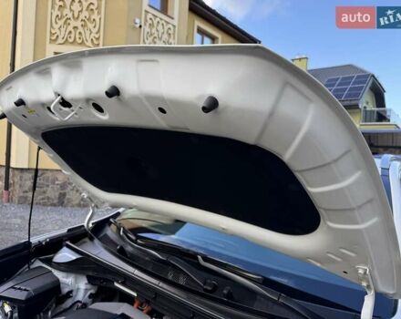 Белый Киа Niro, объемом двигателя 0 л и пробегом 94 тыс. км за 21900 $, фото 53 на Automoto.ua