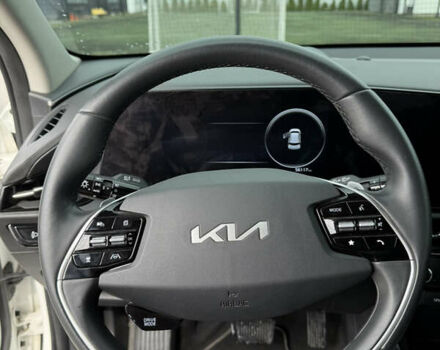 Белый Киа Niro, объемом двигателя 0 л и пробегом 56 тыс. км за 24999 $, фото 14 на Automoto.ua
