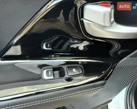 Белый Киа Niro, объемом двигателя 0 л и пробегом 94 тыс. км за 21900 $, фото 107 на Automoto.ua