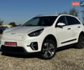 Білий Кіа Niro, об'ємом двигуна 0 л та пробігом 44 тис. км за 23900 $, фото 12 на Automoto.ua