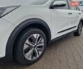Білий Кіа Niro, об'ємом двигуна 0 л та пробігом 107 тис. км за 20600 $, фото 2 на Automoto.ua