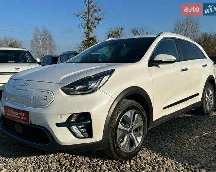 Білий Кіа Niro, об'ємом двигуна 0 л та пробігом 59 тис. км за 24900 $, фото 19 на Automoto.ua