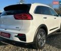 Білий Кіа Niro, об'ємом двигуна 0 л та пробігом 59 тис. км за 24900 $, фото 23 на Automoto.ua