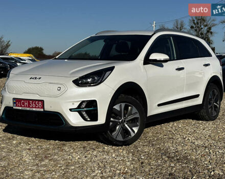 Білий Кіа Niro, об'ємом двигуна 0 л та пробігом 44 тис. км за 23900 $, фото 11 на Automoto.ua