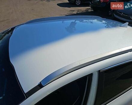 Білий Кіа Niro, об'ємом двигуна 0 л та пробігом 112 тис. км за 13000 $, фото 7 на Automoto.ua
