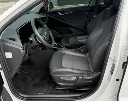 Белый Киа Niro, объемом двигателя 0 л и пробегом 56 тыс. км за 24999 $, фото 13 на Automoto.ua