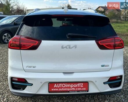 Білий Кіа Niro, об'ємом двигуна 0 л та пробігом 31 тис. км за 24800 $, фото 23 на Automoto.ua